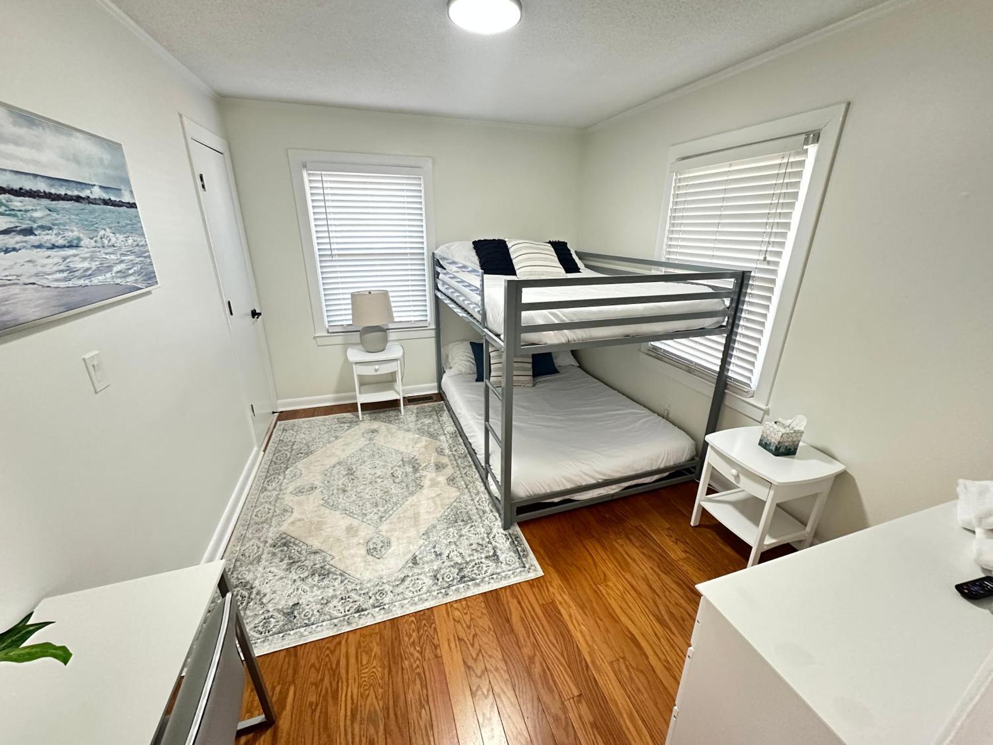 Pack Your Bags And Leave Tonight! Wilmington Exterior photo